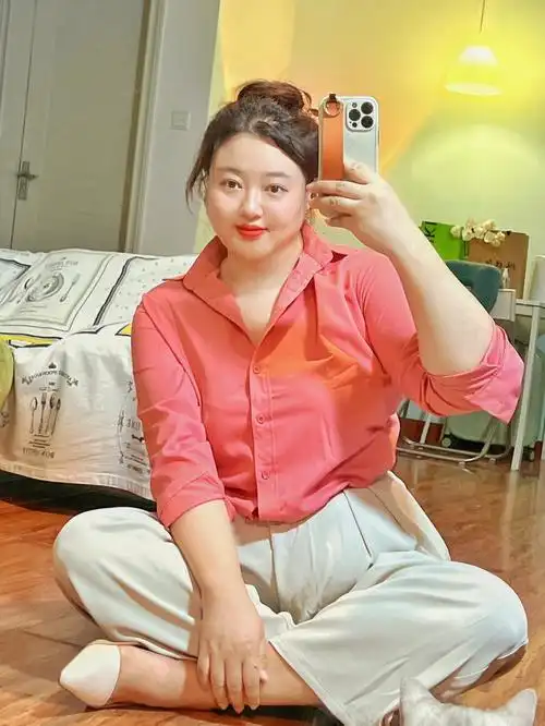 200斤大码穿搭赵露思私服不能说完全一样