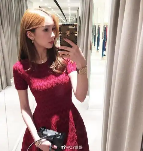 王思聪富二代好友被拍到和阿娇亲密照?真恋爱了吗