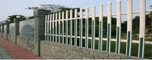 出于对安全性和私密性的考虑,现在不少农村自建房会修建围墙, 那么