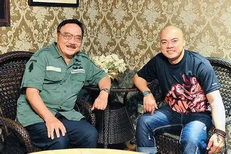 中华茶楼·家宴开业邀请函