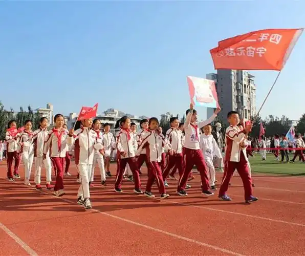 北大附中东丽湖学校(pts)第五届中小学生田径运动会 圆满落幕