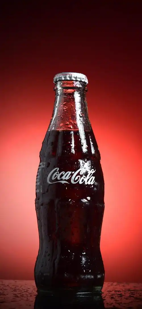 可口可乐logo壁纸-创意壁纸 - 壁纸之家