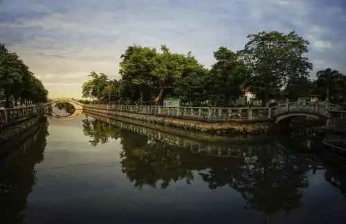 江义村环境教育基地位于顺德区勒流街道北部,北临顺德水道,全村总面积