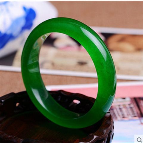玉手镯女红玛瑙手镯中国红正品.翡翠帝王绿 碧玉镯子本命年大红