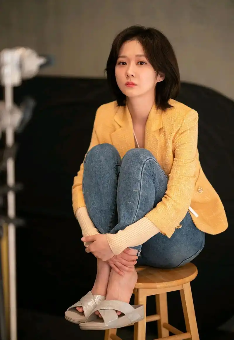 39岁张娜拉颜值,身材依旧,少女感满满!