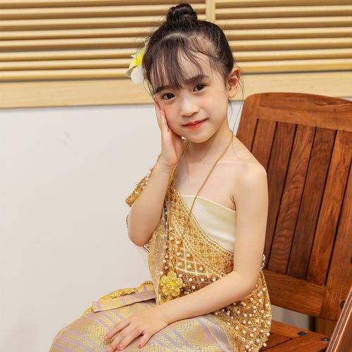 服装泰国风情傣族女童西双版纳泼水节影楼摄影少数儿童演出服