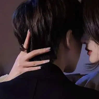 超撩人的禁欲真人情侣头像高颜值 2022最新浪漫小众的情头合集_情侣