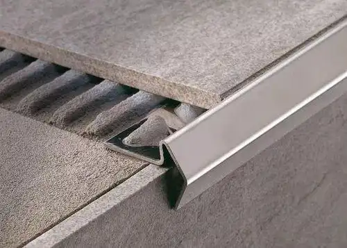 不锈钢包边收口条