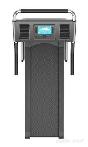 顶视图的分离在白色背景上的跑步机