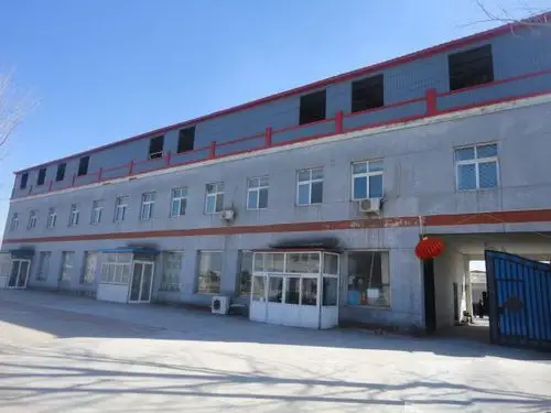 简介:厂房位于燕郊高楼镇(燕郊北外环边),占地面积22亩,已建4600平米