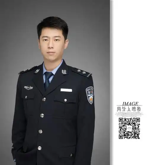 待授表彰的警察叔叔94 - 证件照校长 - 图虫