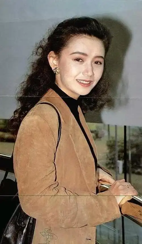 曾华倩:与梁朝伟6年同居结束,单亲妈妈独自培养,儿子成她骄傲