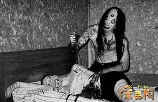 暗网红色房间直播杀人无辜少女被屠夫残忍杀害毫无人性