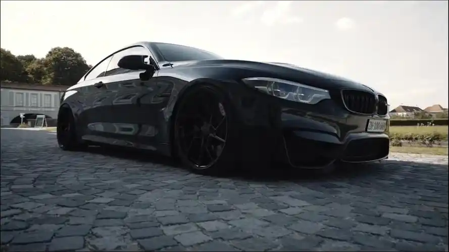 黑武士宝马m4低趴战斗范气场太强随意感受