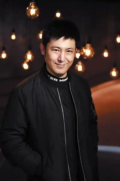 孙涛我才50岁只是春晚小字辈