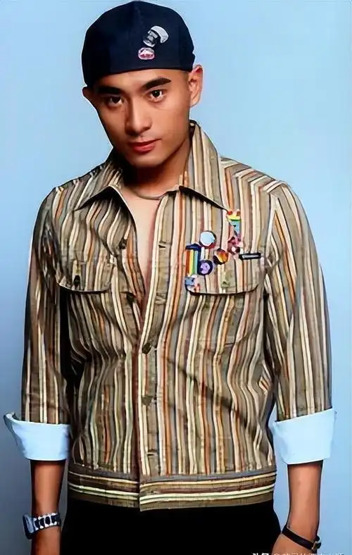 演员陈龙:我这辈子最正确的决定,就是闪婚娶了演员章龄之为妻