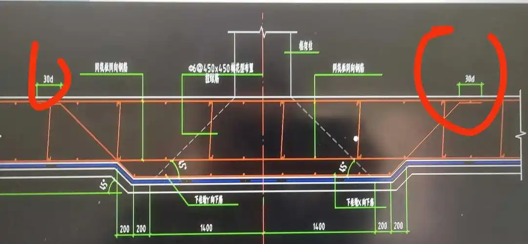 此下柱墩的30d锚固钢筋怎么在软件中提现
