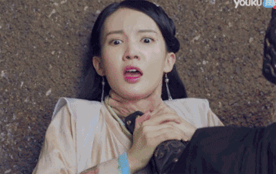 搞笑gif动态图姑娘你这么欺负小孩子有意思吗