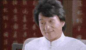 一下飞机头发就瞬间被大庆的风吹得 duangduangduang的成龙大哥 有微