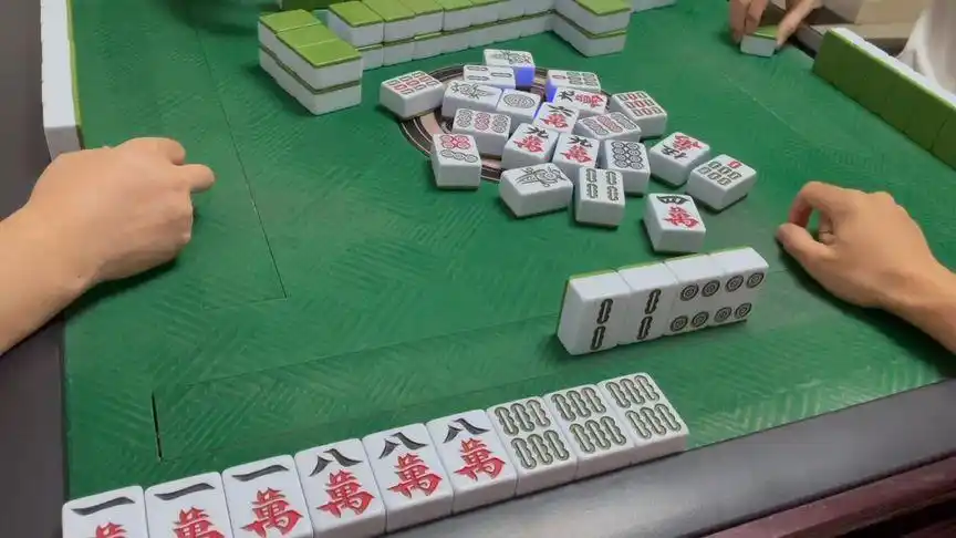 长沙麻将258卡摸碰碰胡