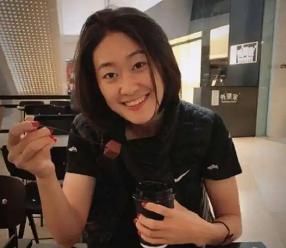 中国女足队长吴海燕:女足的定海神针,年仅20岁便任队长
