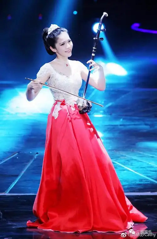 我为中国二胡小公主陈依妙打call助力陈氏三代登上春晚舞台