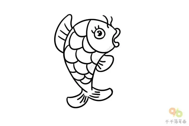 大眼睛鲤鱼简笔画