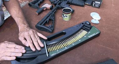 作战时打光子弹的弹夹为何不能丢掉