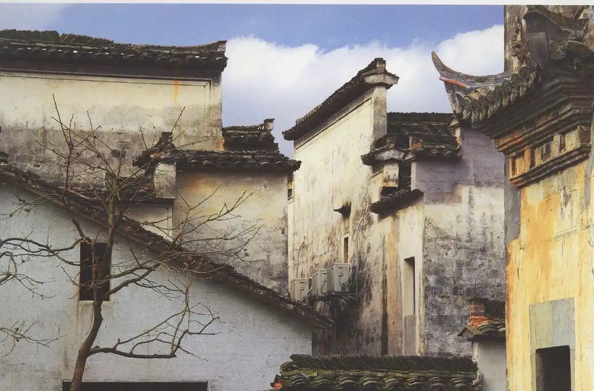 风景速写照片写生素材:很典型的徽派建筑 伙伴们自己想尝试下写生的不