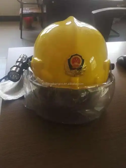 消防员安全头盔,带频闪灯,用于消防员消防防护en443