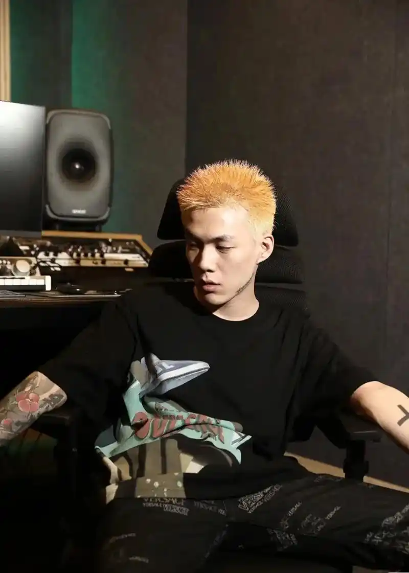 红花会#404rapper#贝贝李京泽 #押韵狂魔 #so - 抖音