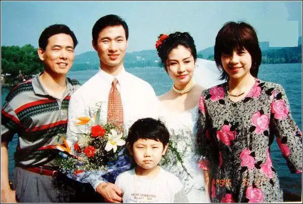 王励勤:明年婚礼有可能 生涯尾音演奏得要漂亮