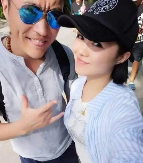 王木生的扮演者(田娃饰)和杨晓燕带来的保姆小影(郭丽颖饰)也是现实的