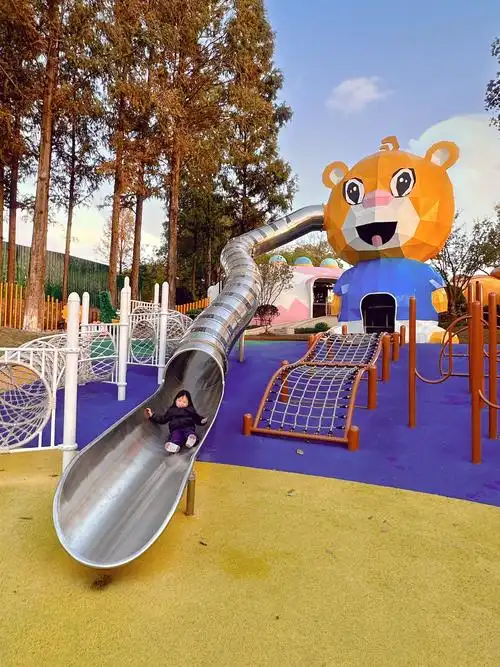 从夏天刷到冬天,这家安吉亲子酒店到底有什么魔力?