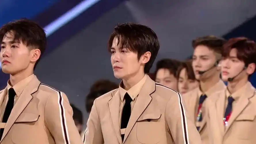 创造营2019:创造营最后一天,胡彦斌恭喜学员毕业了