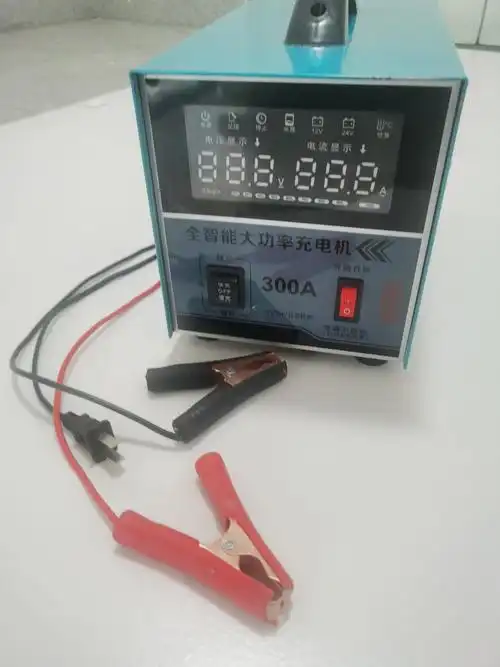 汽车电瓶充电器大功率12v24v全自动纯铜机芯智能修复蓄电池充电机