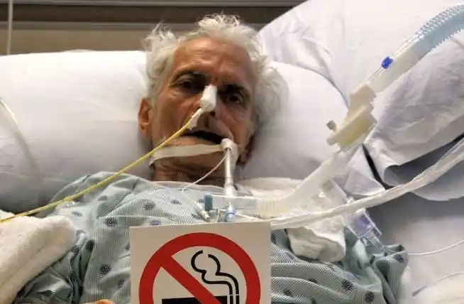 ( 2分)2,吸烟可能有一定的危害,但没有媒体宣传的那么恐怖( 1分)1