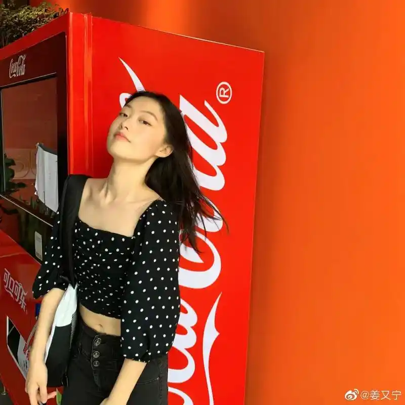 最低调星二代16岁当导演拿奖可云女儿长大了