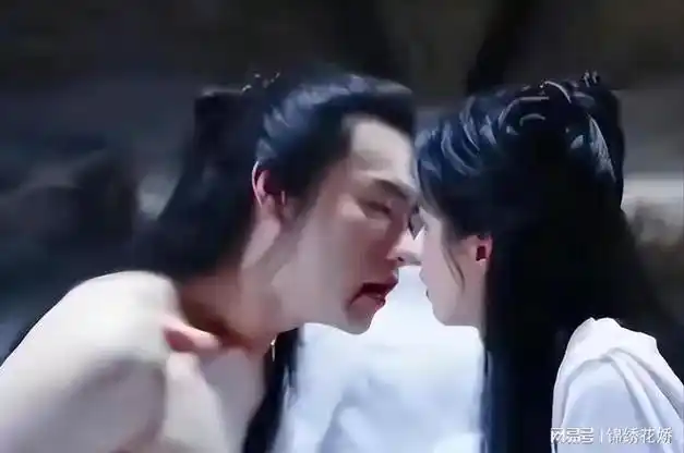 花千骨票房惨淡网友这么丑的白子画非去影院丢人现眼怪谁