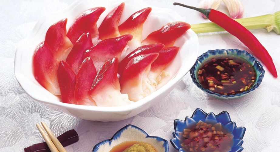 clearwater inks 50-year surf clam deal with 14 first nations