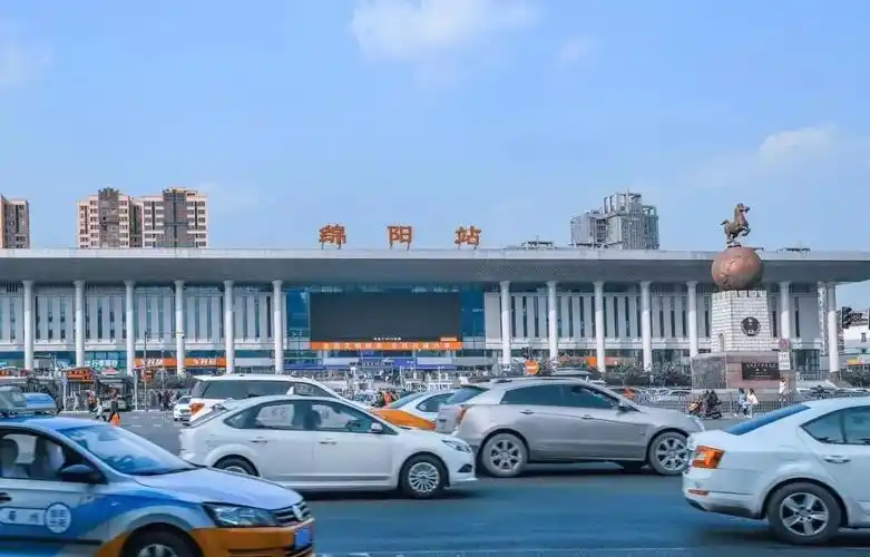 绵阳目前总共有四座高铁站,分别是绵阳站,江油站,江油北站和青莲站