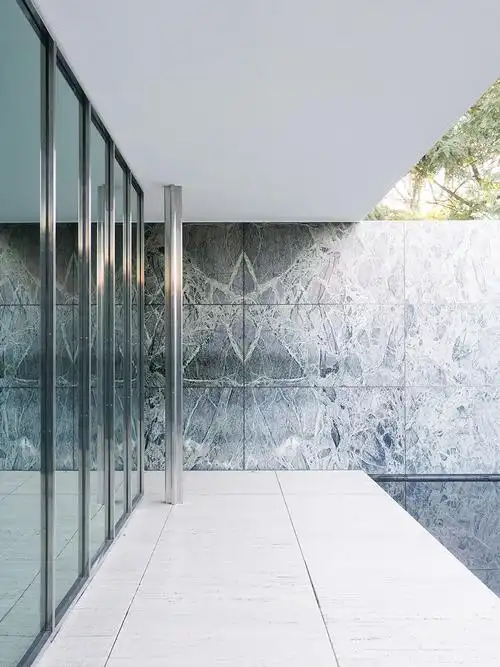 密斯·凡德罗|现代主义构筑的巴塞罗那德国馆