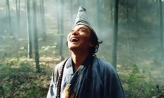 济公游本昌拍戏遇到的奇事(济公游本昌52岁一举成名)(9)