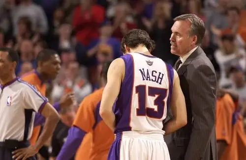 组图:德安东尼纳什情意深重 两人再聚首续前缘