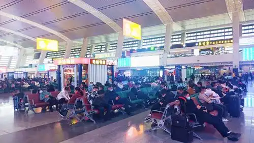 西宁火车站(2021.2.27手机随拍)