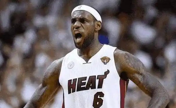 勒布朗·詹姆斯:篮球殿堂中的不朽传奇