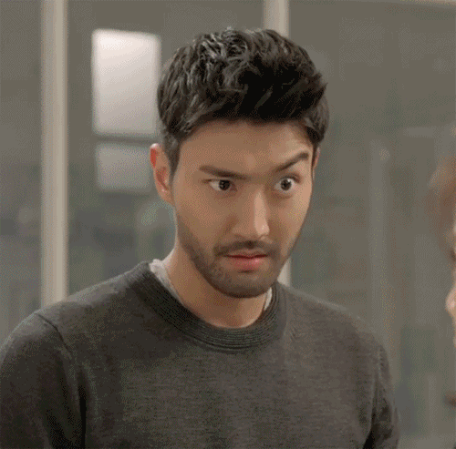 崔始源gif她很漂亮gif发狠gif眼神gif