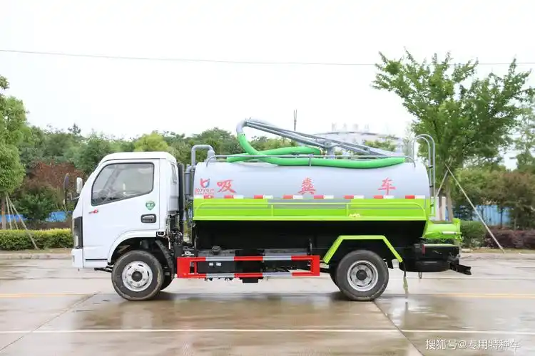 5吨吸粪车图片,国六东风小福瑞卡吸粪车