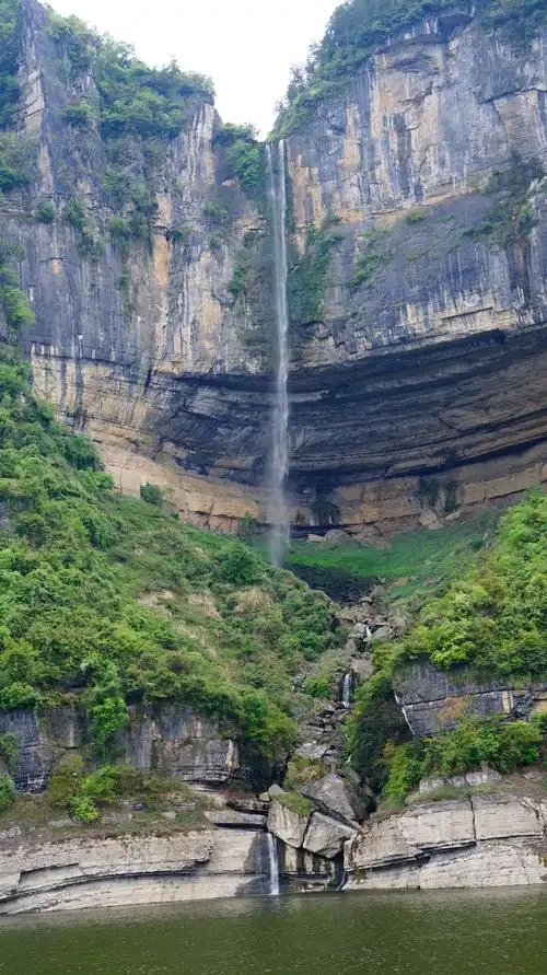 恩施清江蝴蝶崖