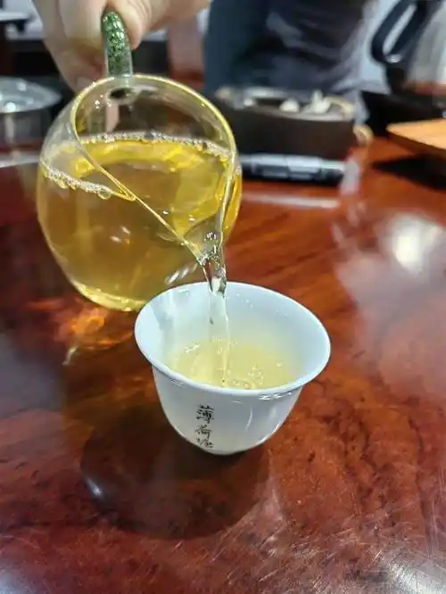 【乡村振兴进行时】勐腊易武:春茶飘香引客来